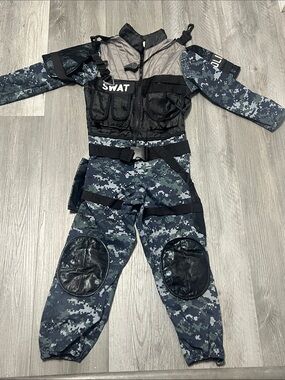 Teetot & Co Kids SWAT / Police Tactical Costume - Blue Digital Camo /size 5-6